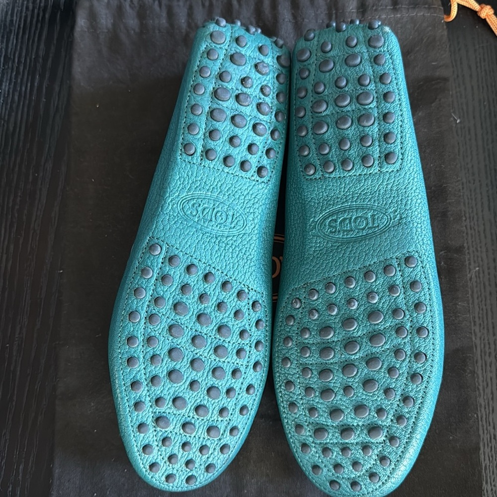 Tod's Gommino Classic Driving Shoe Leather Penny Loafers in Teal Sz 39 - Picture 12 of 13